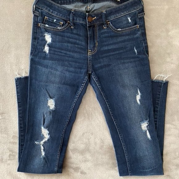 Hollister Jeans - Picture 7 of 7